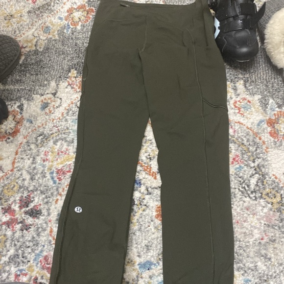 Lululemon workout tights - Picture 2 of 2